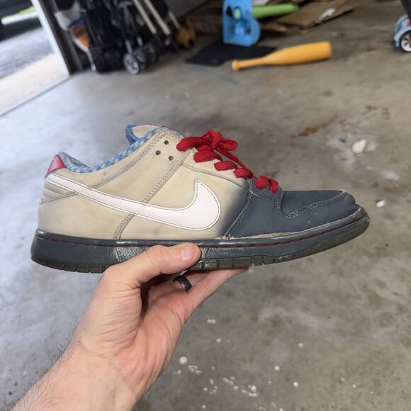 Size 11.5 - Nike Dunk Premium SB Low Dorothy main image 8